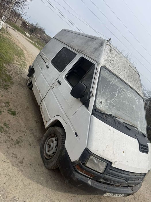 Renault Trafic 1990 2.5 дізель