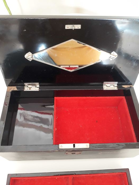 Stara pozytywka,szkatułka z laki