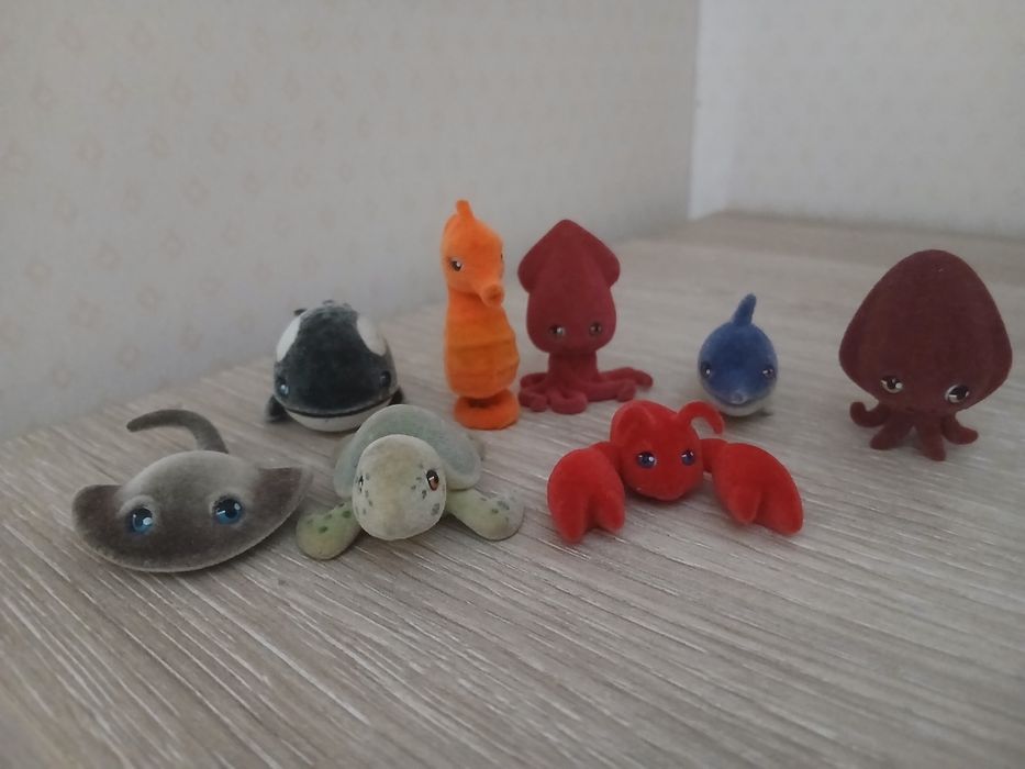 Brinquedos em bom estado