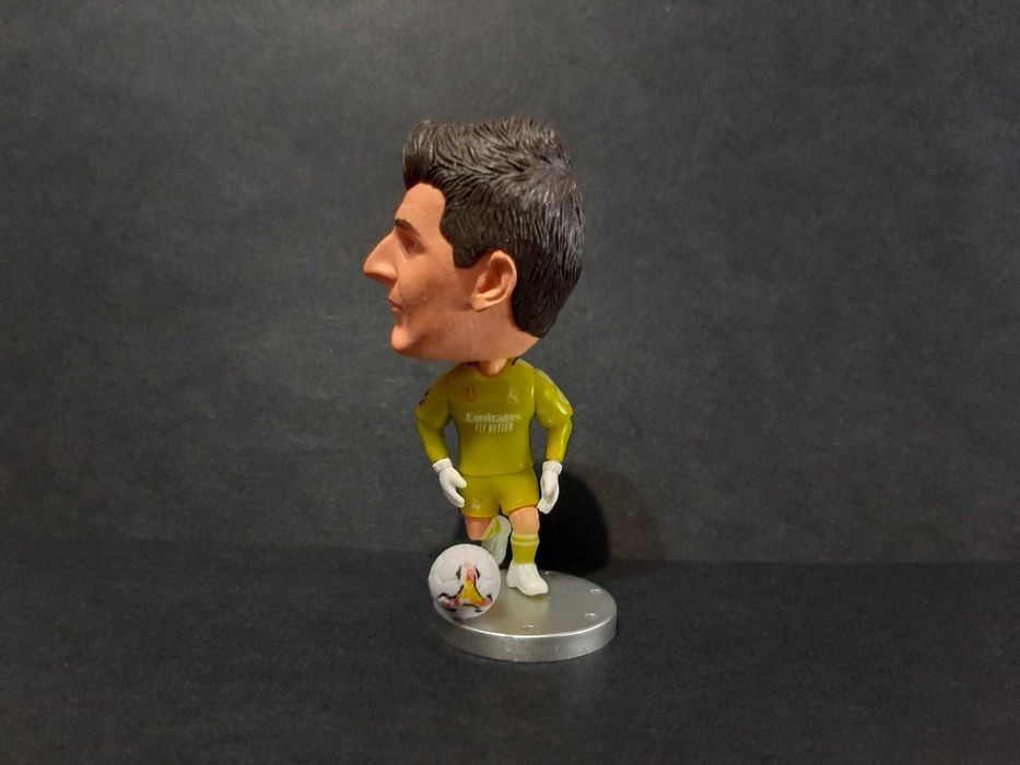 Тібо Куртуа. Реал Мадрид. Фігурки футболістів Soccerwe
