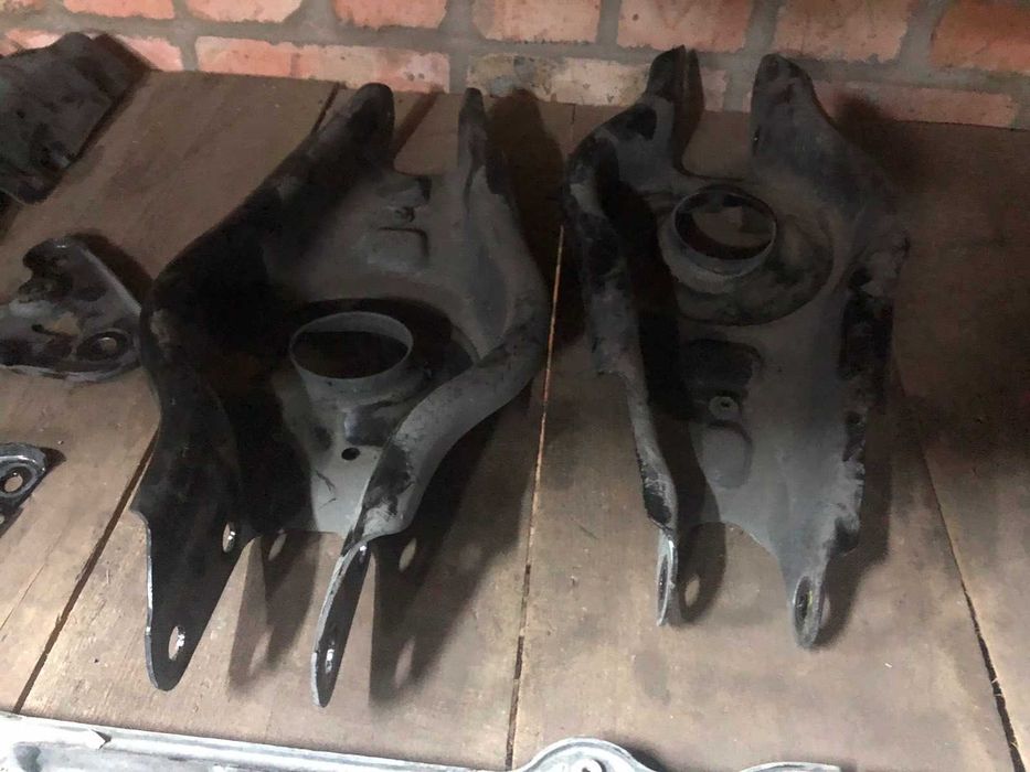 Піввісь Tesla MoDEL 3