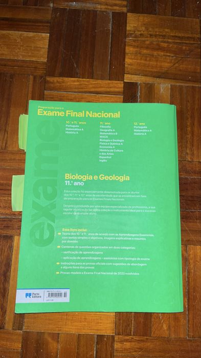 Livro de preparação para os exames