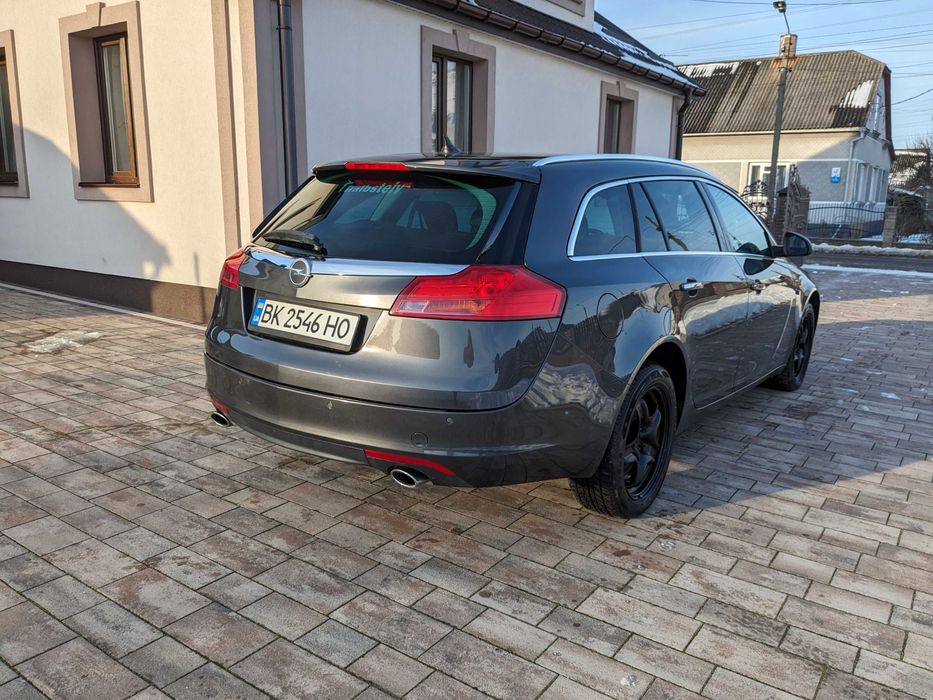 Opel insignia 1.6 turbo benzin