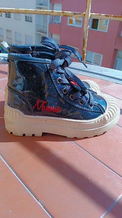 Botas Minnie Para Meninas (Zippy)