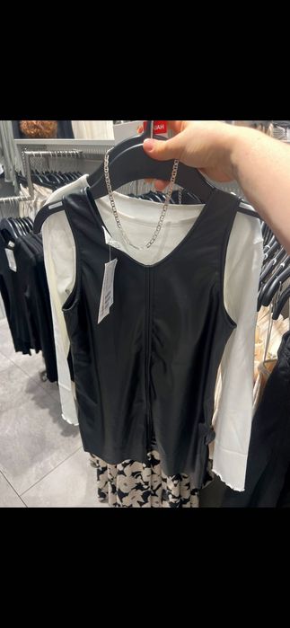 Комплект одягу для школи H&M(сарафан й кофта)