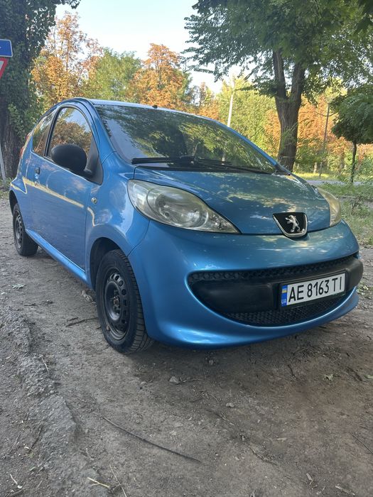 Peugeot 107 1.0 бензин