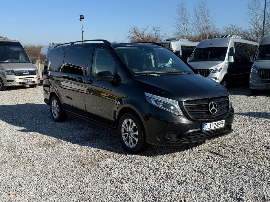 Mercedes-Benz Vito 9 miejsc, 4x4