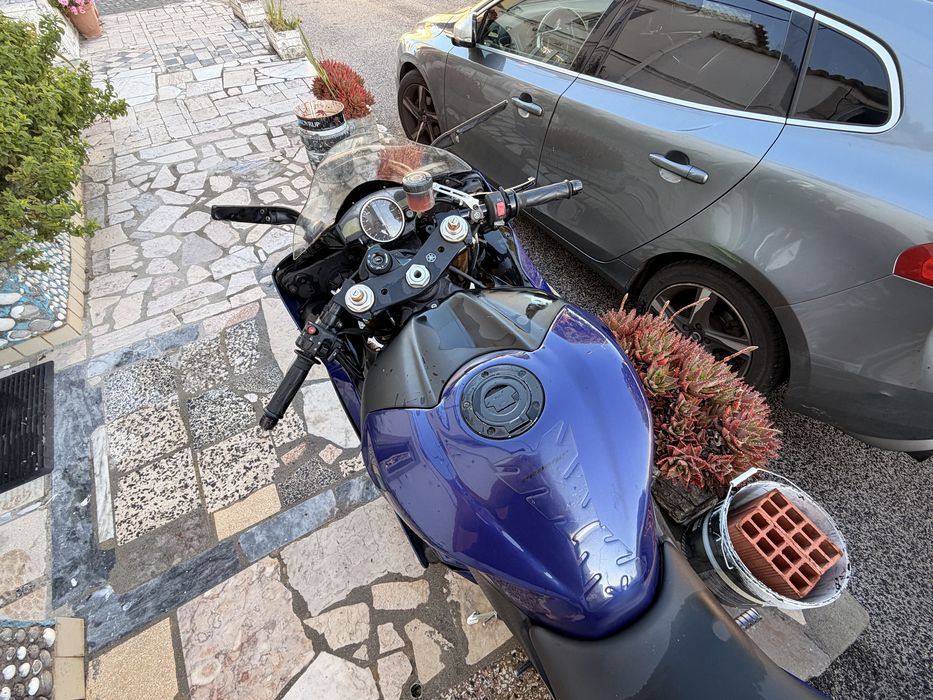 Yamaha r6 2008.