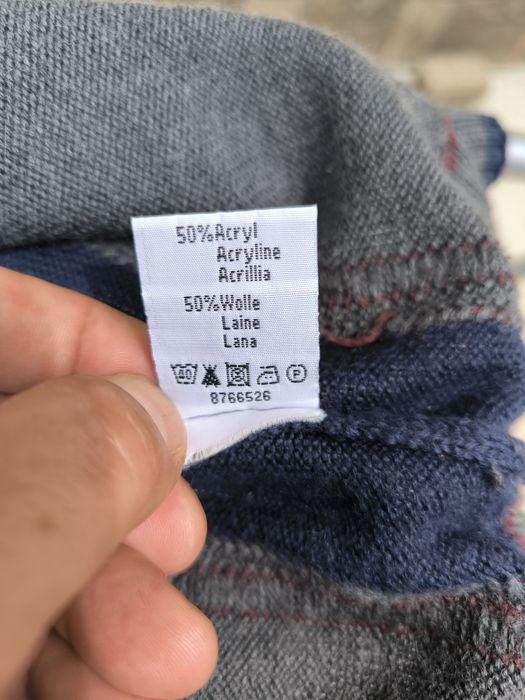 Кофта на молнії 50% вовна