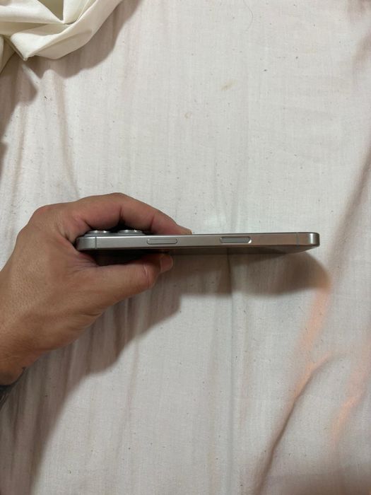 iPhone 16 pro 128Gb
