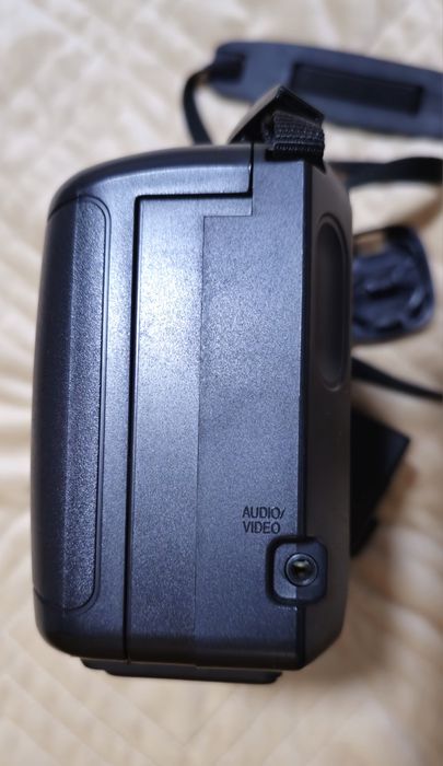 SHARP Viewcam Video 8