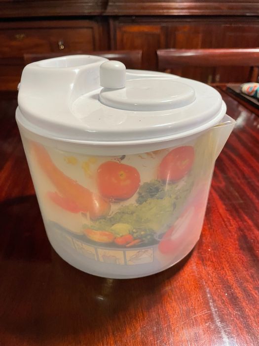 Secador de alface novo