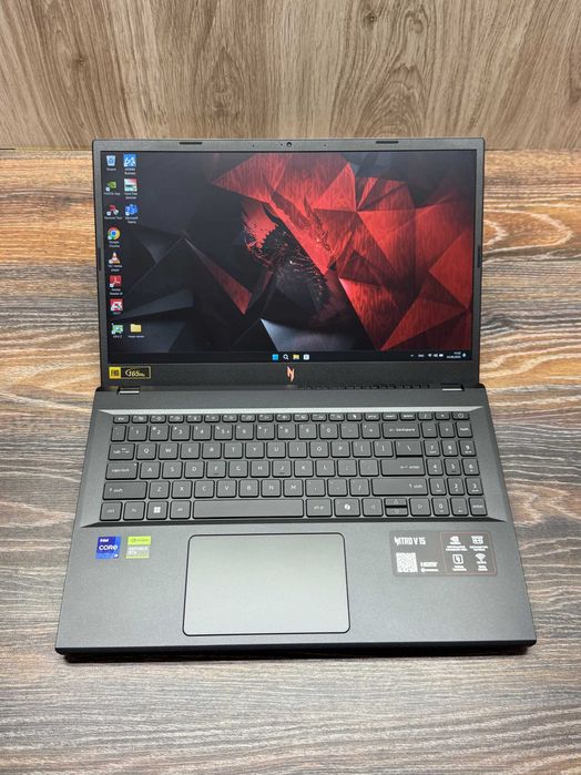 Магазин ігровий ноутбук Acer Nitro V 15 - 15` FHD 165hz\ i9 13900H\ RTX 5060 8GB\ RAM 32GB\ SSD 1 TB