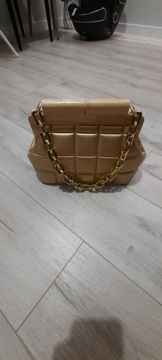 Złota, elegancka torebka damska, nowa