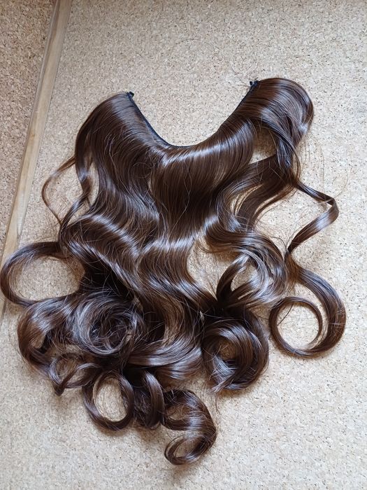 Extensão de cabelo comprido, com elástico. Novo.