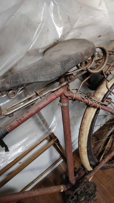 Bicicleta Pasteleira Fermen para restauro