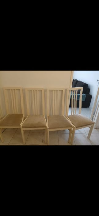 Cadeiras de sala Ekea