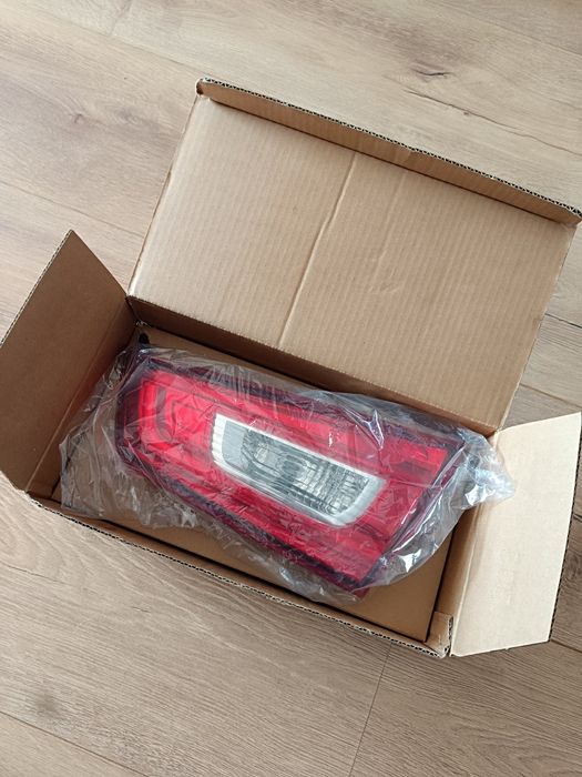 Farolim traseiro direito Mitsubishi ASX 2011