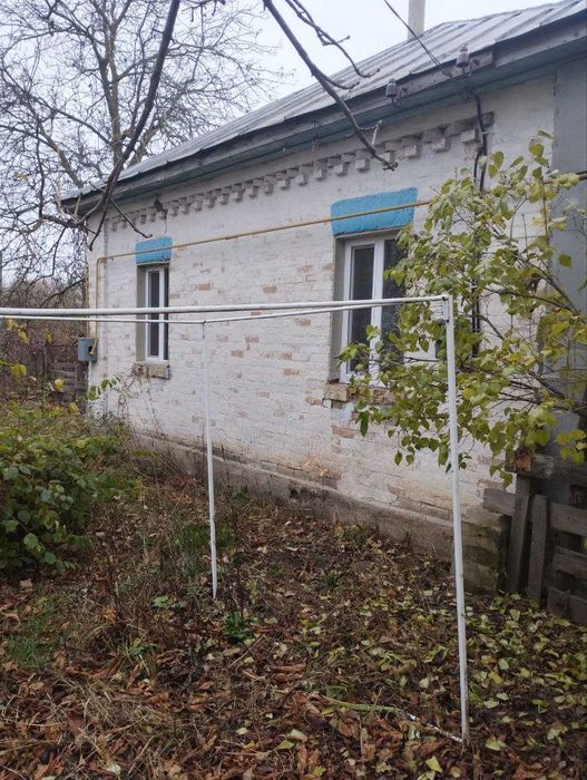 Будинок з ділянкою 60 сот
