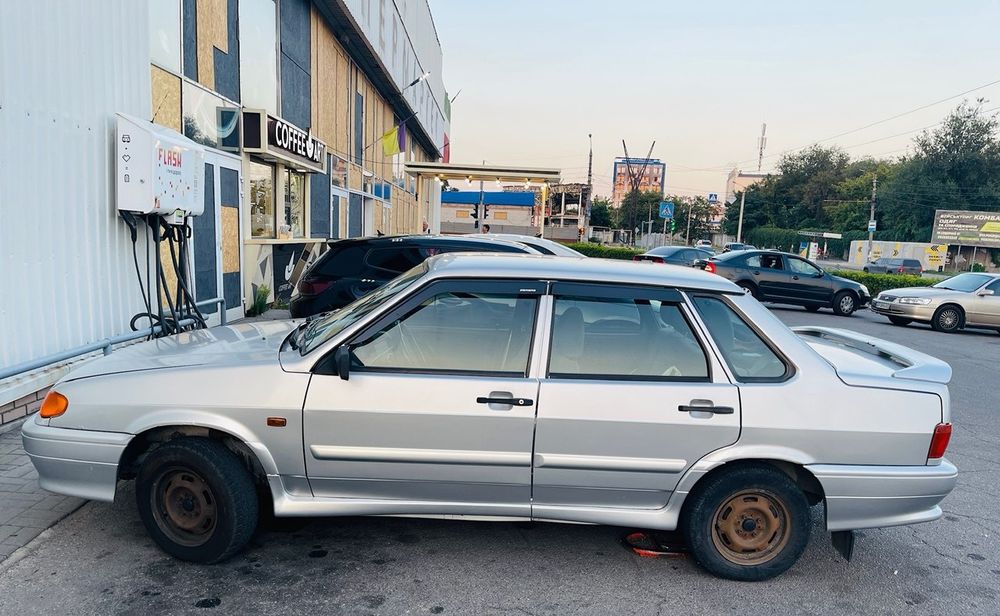 Лада  Самара 2115