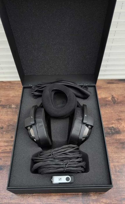 Sennheiser HD800S
