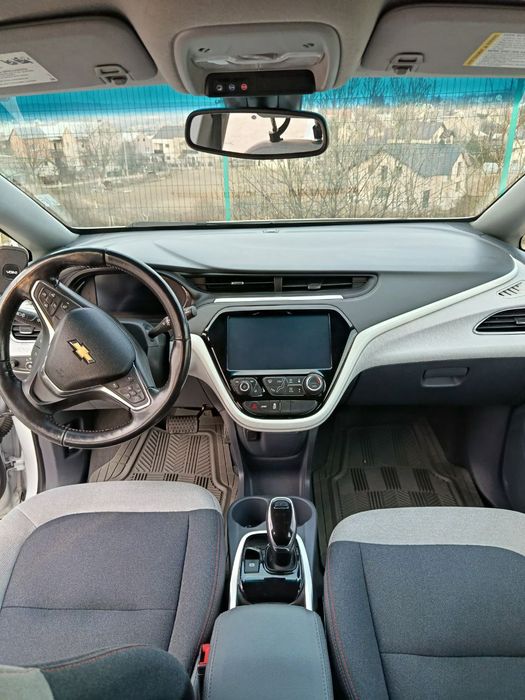 Chevrolet bolt 2020