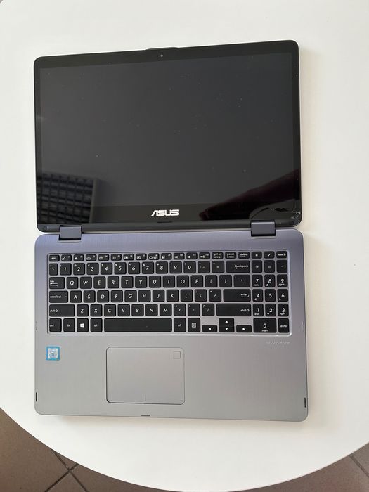 Laptop Asus Vivobook
