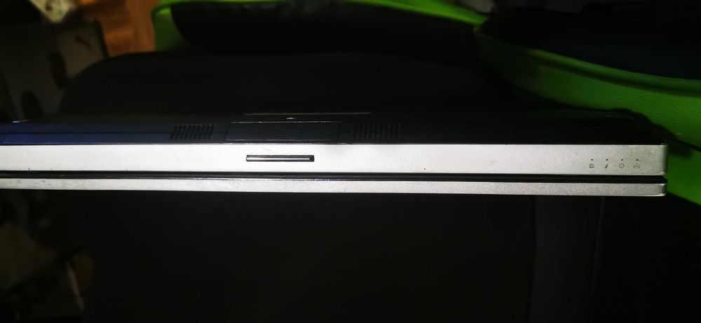 HP EliteBook 8470P - Cpu i3-3110M - 6GB - HDD 320 GB – AMD HD 7570M