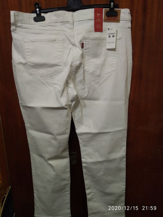 Женские джинсы Levi's !