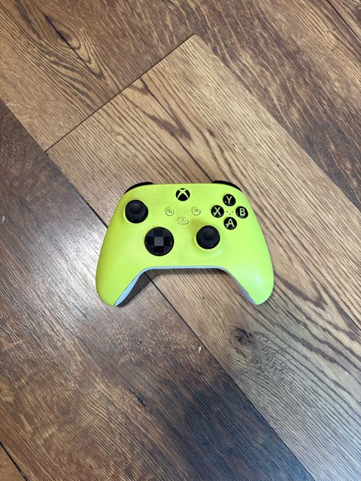 Pad Microsoft Xbox Series X/S Velocity Green – sprawny, PC/Xbox
