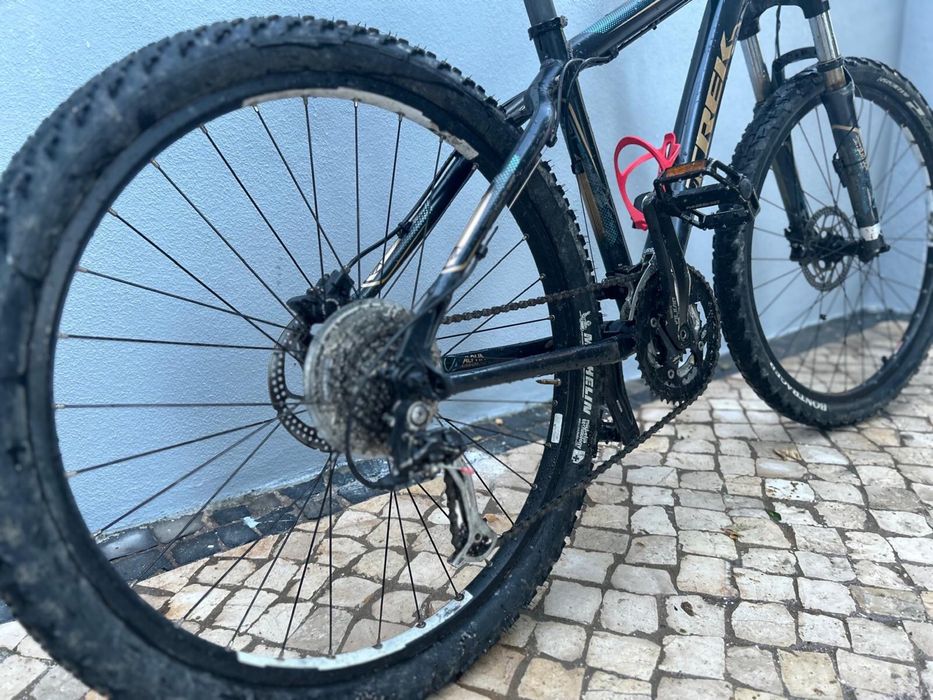 Vende-se Bicicleta de Montanha TREK Skye SLX