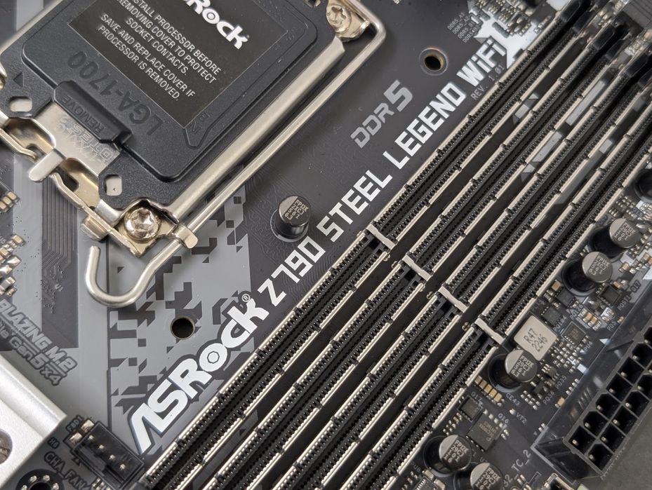 Топова! ASROCK Z790 STEEL LEGEND WIFI D5 | Гарантія