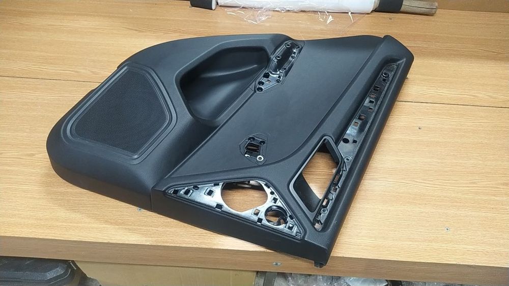 Porsche macan 95b карта дверей хадня ліва 95b867211