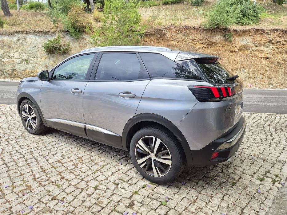 Peugeot 3008 — fotografia 2