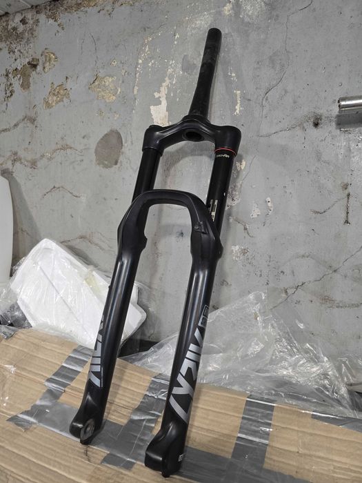 Шток 20см! 160мм Rock Shox Lyrik Select Motion RC 27.5 Yari Boost 110 46mm
