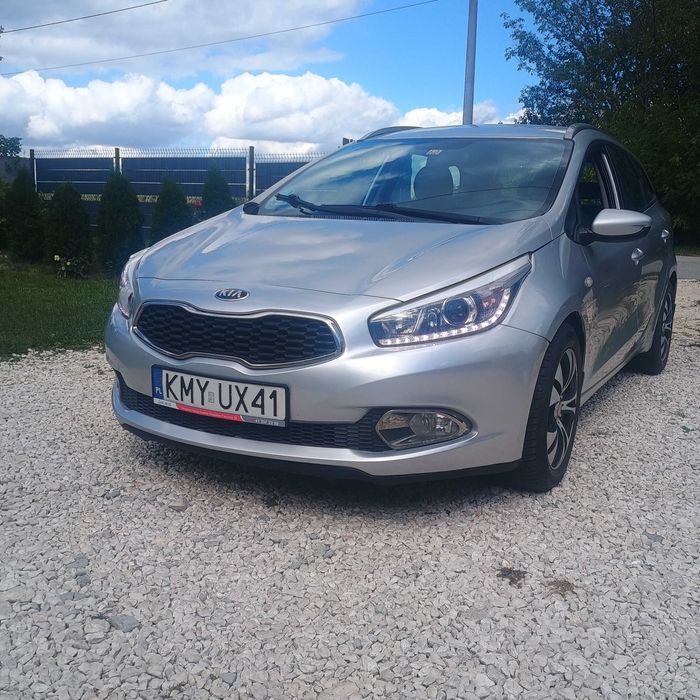 Kia cee'd SW kombi 2014 1.6 crdi