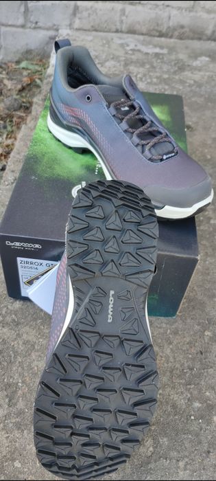 Кросівки LOWA Zirrox GTX LO WS( оригінал)