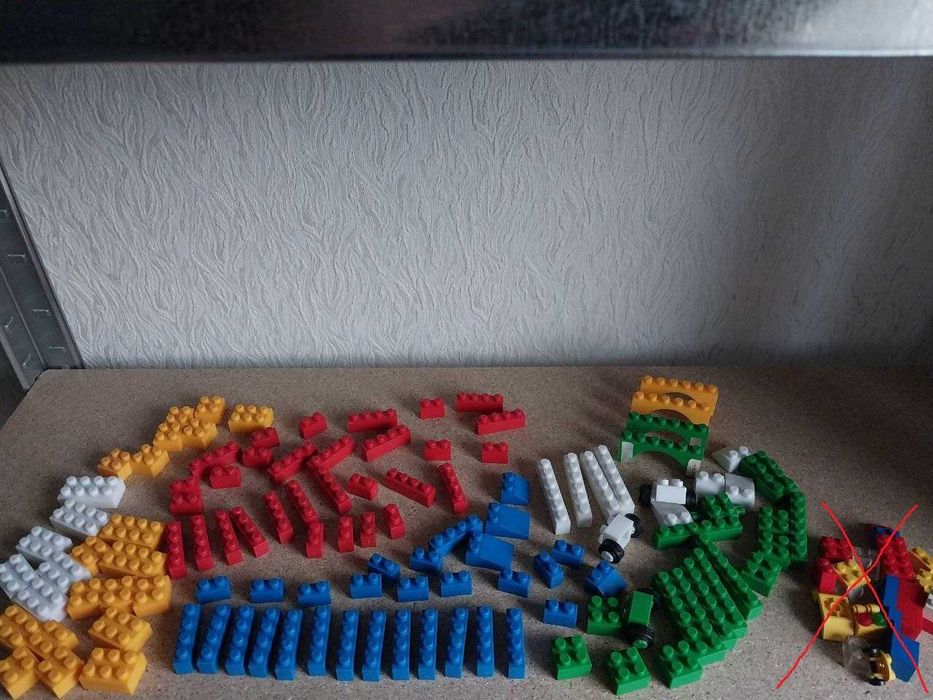 Кіндер сюрприз 90 х років, Лего, солдатики