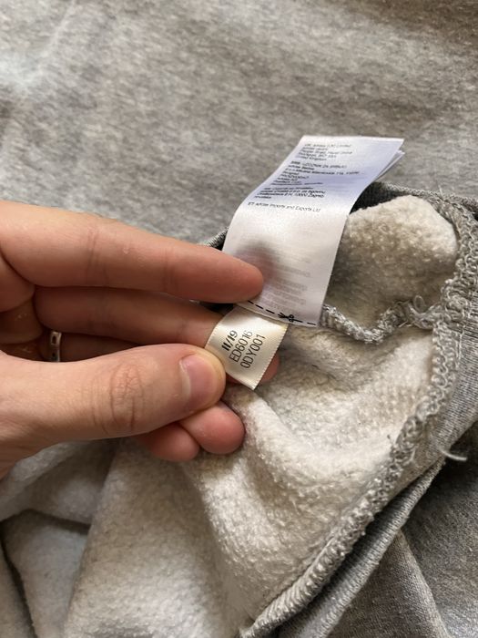 Світшот від Adidas на Лампасах