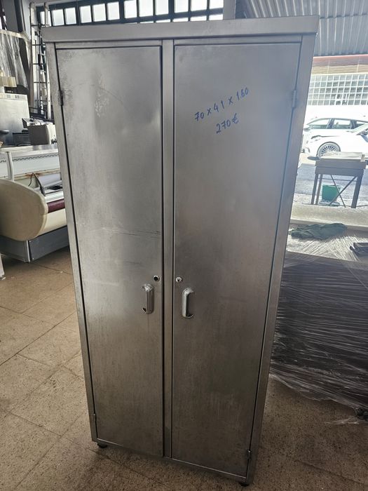 Cacifo de 2 portas inox