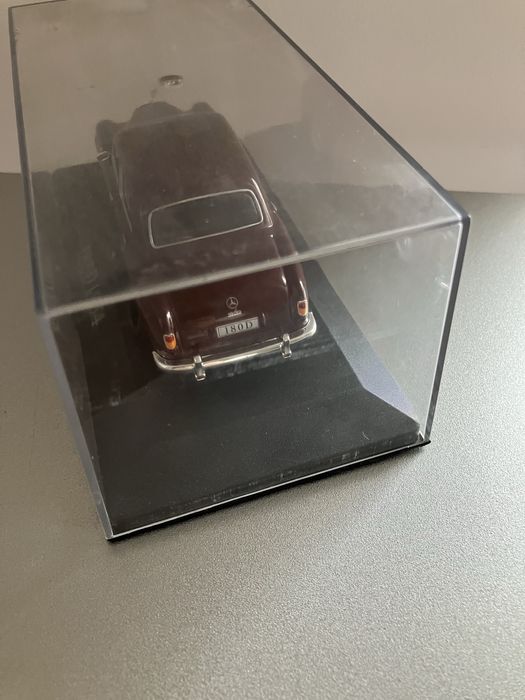 Miniatura Mercedes-Benz 220SE Convertible 1958