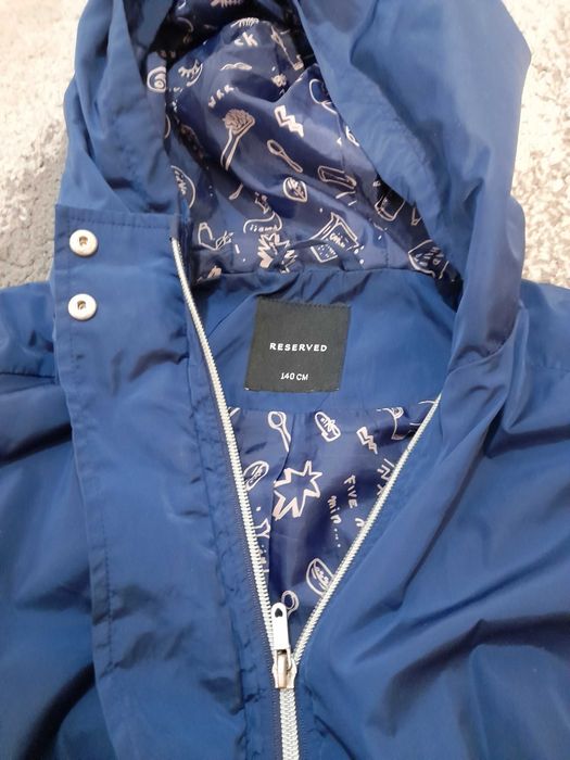 Kurtka płaszczyk wiatrówka reserved r 140