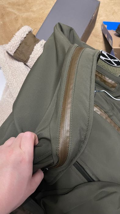 Куртка демісезон олива