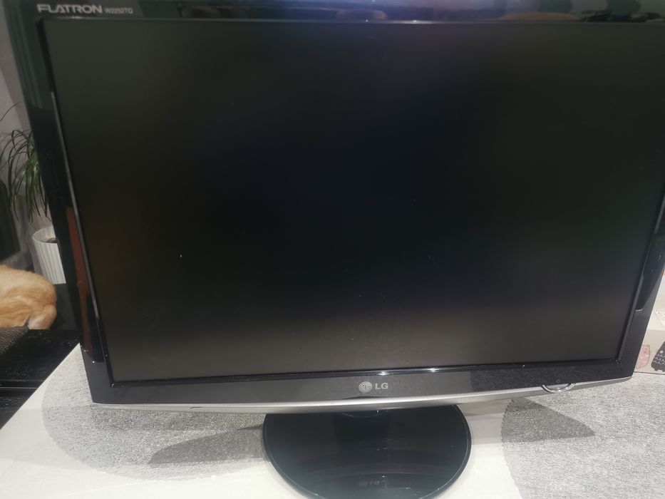 Sprzedam monitor LG