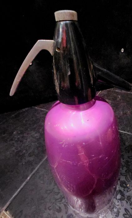 SYFON do wody gazowanej sodowanej PRL  różowy