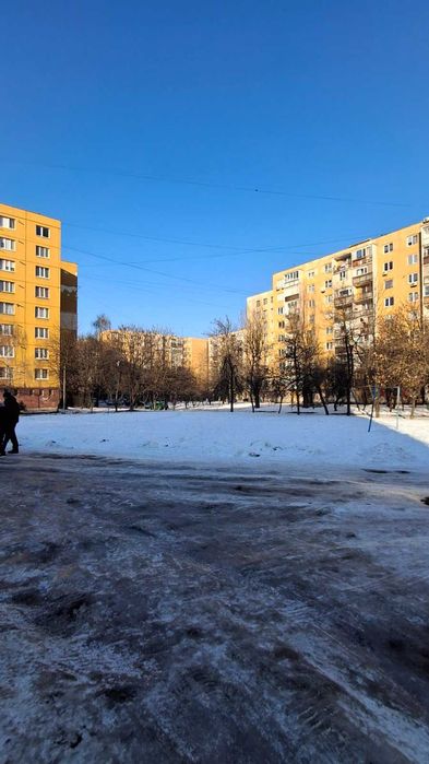 Продається ділянка біля новозбудованого житлового комплексу