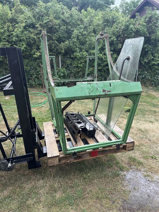 Kabina Fendt 260V