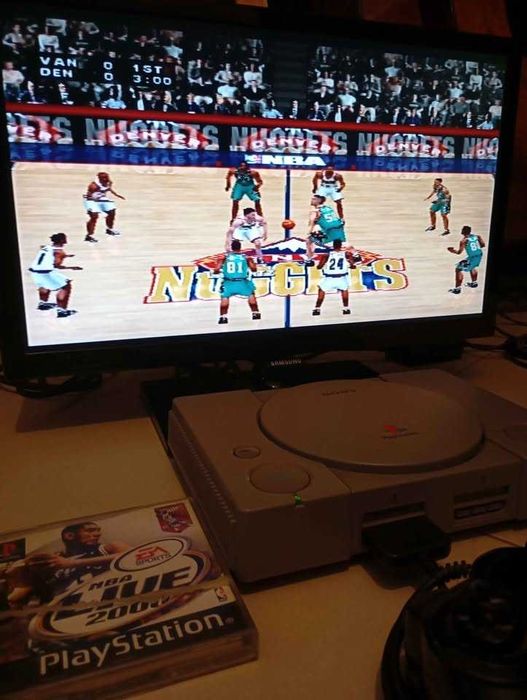 Sony Ps1 7002 com 1 jogo