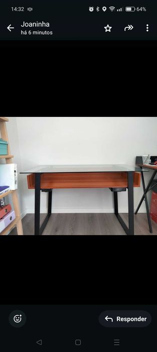 Secretária escritório