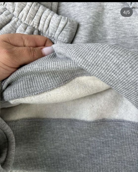 Сірий спортивний костюм люкс якості